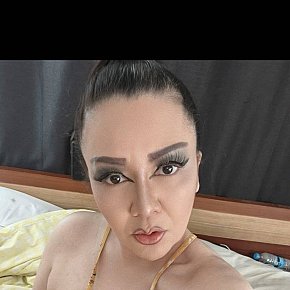 Sarin Mûre escort in Bangkok