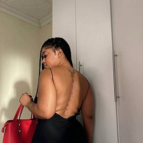 Sharllyn escort in Muscat