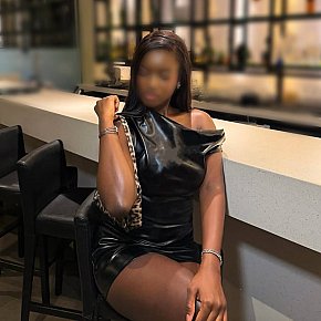 Mistress escort in Kampala offers NS aktiv services