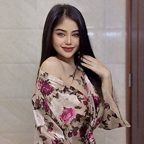 Nita escort in Muscat offers Experiência com garotas (GFE) services