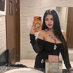 Nita escort in Muscat offers Massaggio erotico services