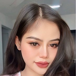 Nita escort in Muscat offers Massaggio erotico services