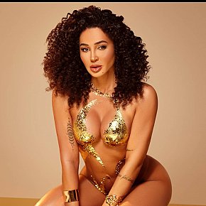 Sara Super Booty
 escort in Dubai offers Erotic massage services