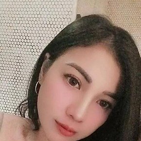 Erica Entièrement Naturelle escort in Jakarta