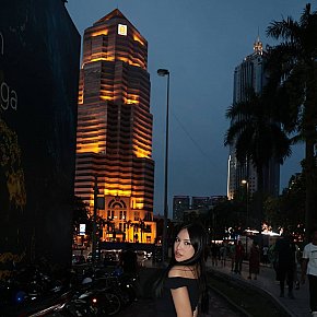 Maureen escort in Makati offers Venida en el cuerpo (COB)
 services