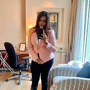 Ayushi Menue escort in 