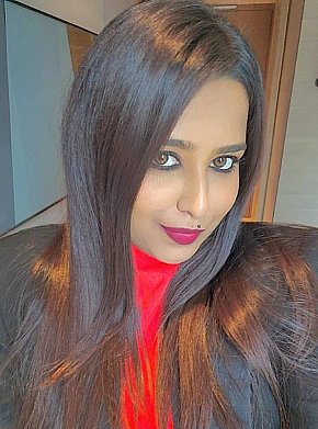 Ayushi Menue escort in 