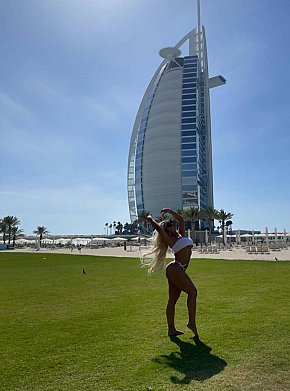 Nicole Super-culo escort in Abu Dhabi offers Padrona (soft) services