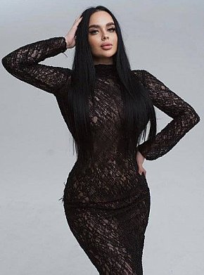 Heidi Vip Escort escort in Dubai offers DUO services