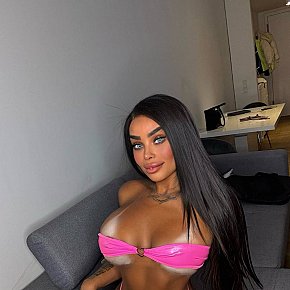 Clara Super-culo escort in Dubai