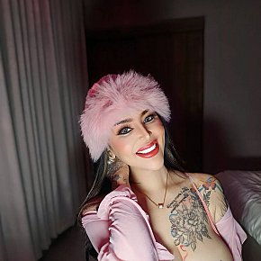 Reema Großer Busen escort in Riyadh