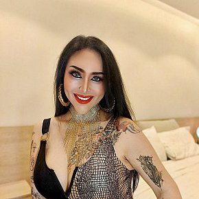 Reema Großer Busen escort in Riyadh