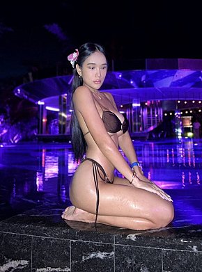 Lamina escort in  offers Sex în Diferite Poziţii services