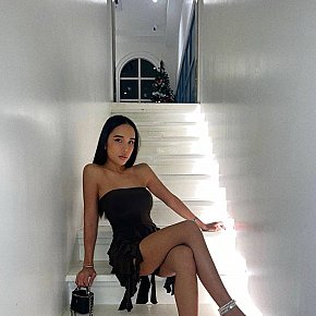 Lamina escort in  offers Sex în Diferite Poziţii services