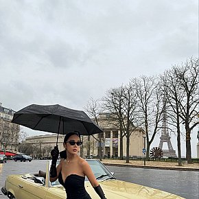 Lamina escort in Phuket offers Beijar services