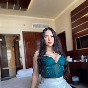 Nura escort in  offers Masaje sensual de cuerpo completo
 services