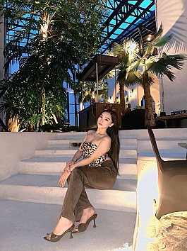 Clara