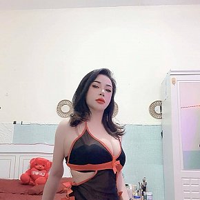 Lisa escort in Dubai offers Sesso Anale services