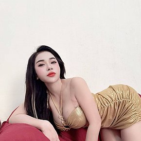 Lisa escort in Dubai offers Sesso Anale services