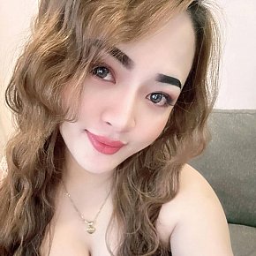 Jazzy escort in Manama offers Masaj Senzual Integral services