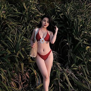 Peony Student(in) escort in Hanoi offers In den Mund spritzen services