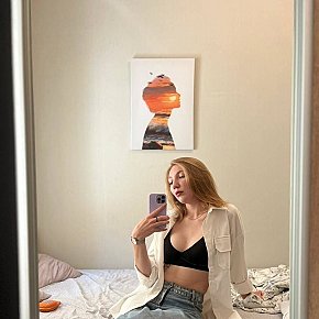 Alina escort in 
