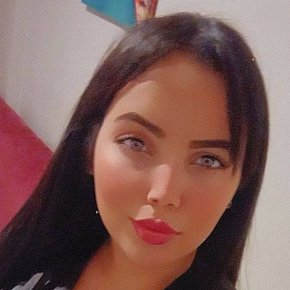 Marwa escort in 