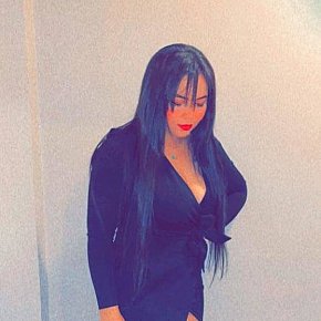 Marwa escort in 