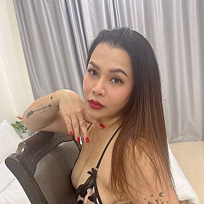 Risa escort in  offers Massagem erótica services