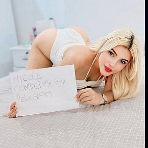 Nicole Naturală escort in 