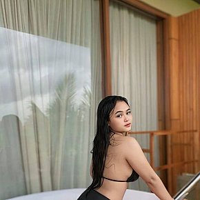 Sabrina-Julie Pequeña Y Delgada escort in Kuta Bali