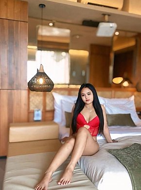 Sabrina-Julie Pequeña Y Delgada escort in Kuta Bali