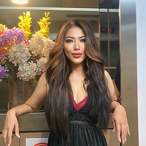 Karla escort in Kuala Lumpur offers Girlfriend Experience (GFE) services