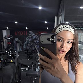 SNOW Model /Ex-model
 escort in Phuket offers Kissing services