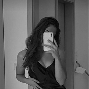 Elina escort in Muscat