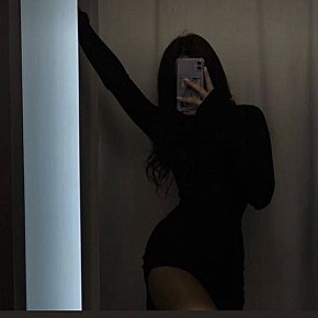 Elina escort in Muscat