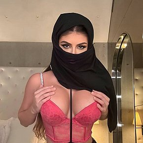 Samira-Armarni Super Booty
 escort in Singapore City offers Rimming (give) services