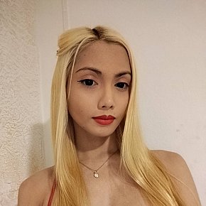 Becca escort in Bangkok offers Deep Throat (Gola profonda) services
