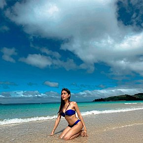 Jhaira escort in Manila offers Position 69 services