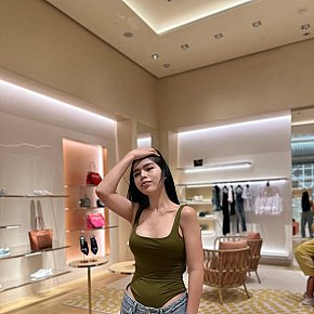 Maria Model /Ex-model
 escort in Kuala Lumpur offers Sex in Different Positions services