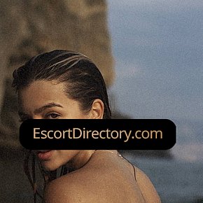 Carolina escort in Athens offers Experiência com garotas (GFE) services