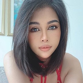 Lucy escort in Dubai offers Rimming (receive) services