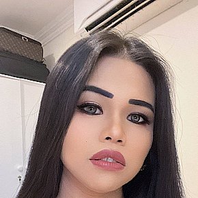 Ammy escort in Doha offers Ganzkörpermassage services