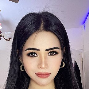 Ammy escort in Doha offers Ganzkörpermassage services