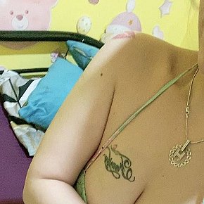 Mariam escort in Jeddah offers Girlfriend Experience (GFE) services