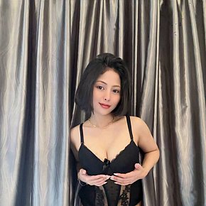 Venus escort in Singapore City offers Blowjob without Condom services