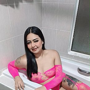 Chalita escort in Phuket offers Massaggio sensuale su tutto il corpo services