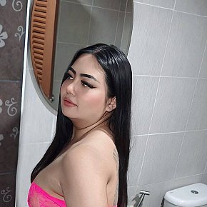 Chalita escort in Phuket offers Massaggio sensuale su tutto il corpo services