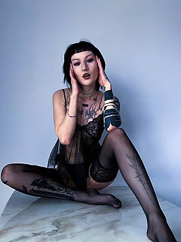 Mia