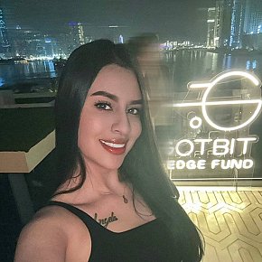 Latin-Goddess Super Gros Cul escort in  offers Gorge profonde services